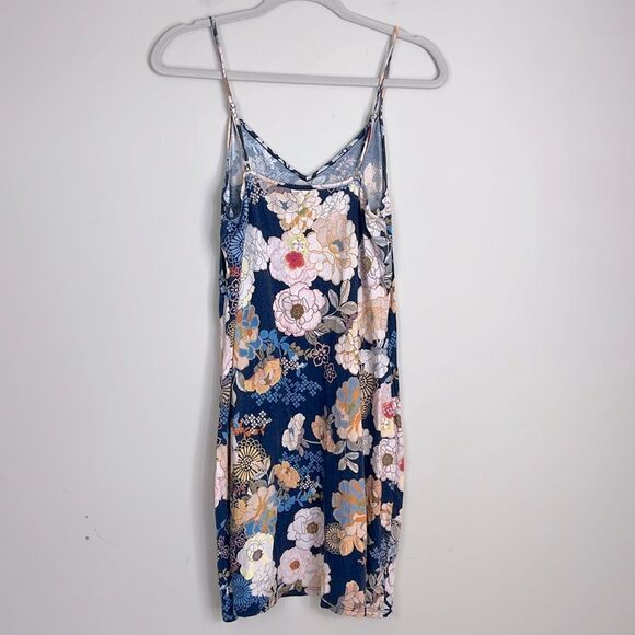 Johnny Was Pajama Set Robe Night Gown 2 Piece Size XS / Small - Picture 7 of 10